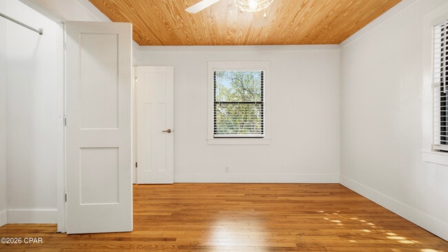 Building Photo - 1217 Buena Vista Blvd