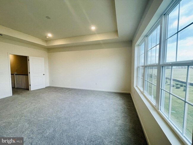 Building Photo - 202 Thompson Dr