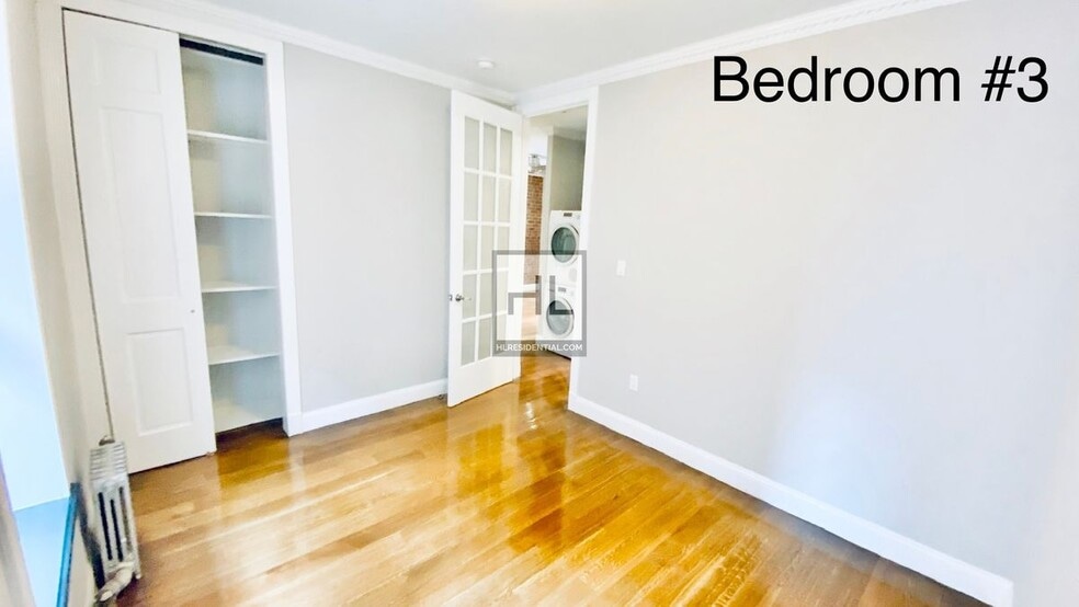 Building Photo - E 100TH ST.