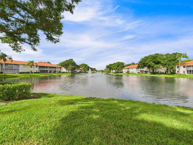 Building Photo - Furnished Seasonal or Annual Rental in Pip...