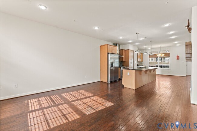 Building Photo - 3904 Village Townes Walk