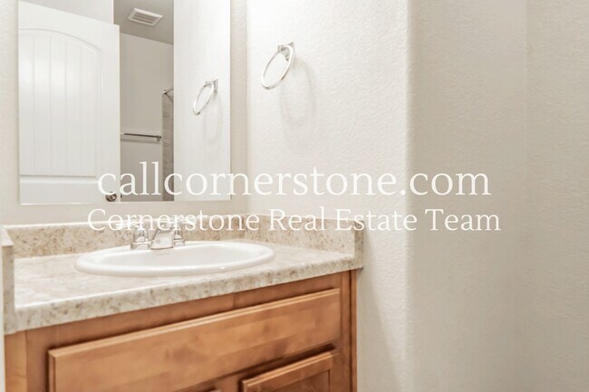 Building Photo - 10738 Traders Pkwy