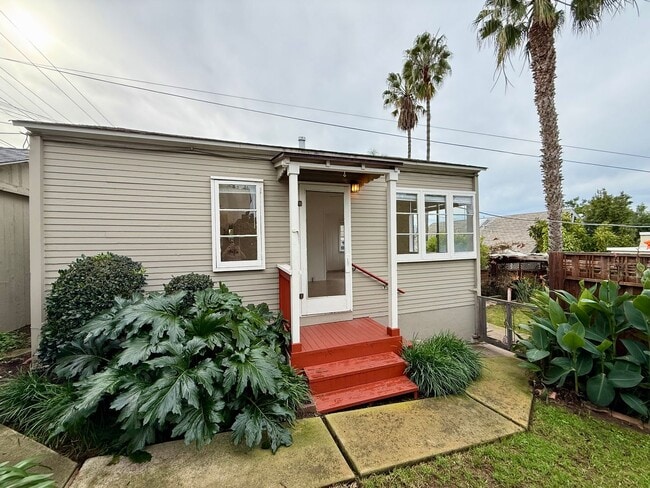 Building Photo - 4315-4315 Maryland St