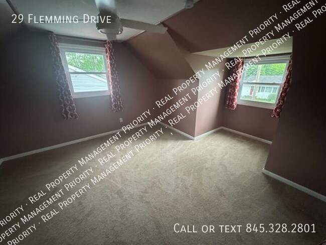 Building Photo - 29 Flemming Dr