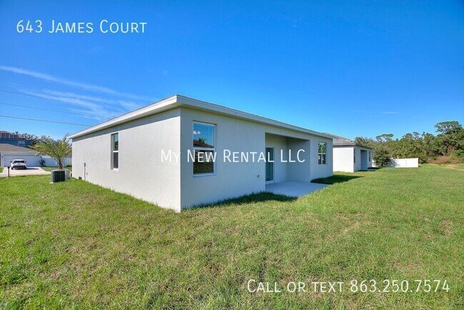 Building Photo - 643 James Ct
