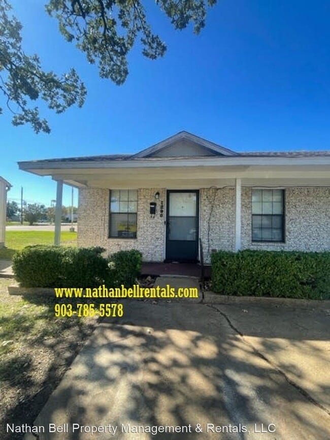 Building Photo - 1 br, 1 bath House - 1290 E Houston St