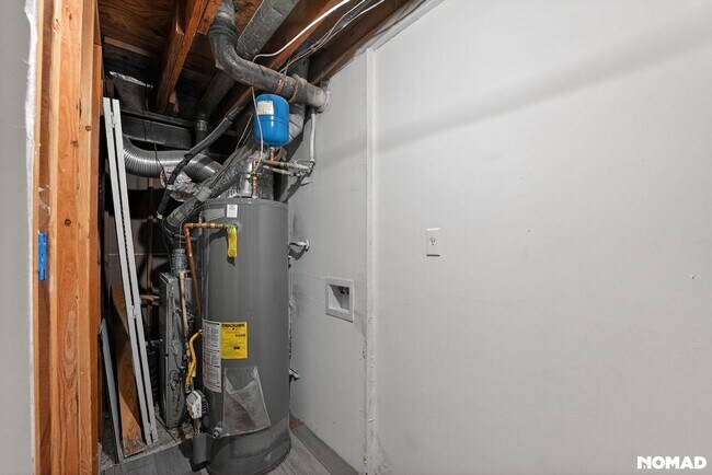 Building Photo - 405 Fairburn Rd SW