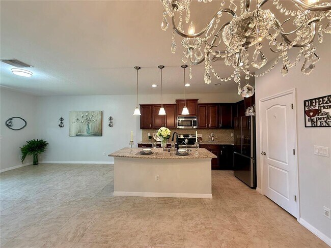 Building Photo - 10415 Butterfly Wing Ct