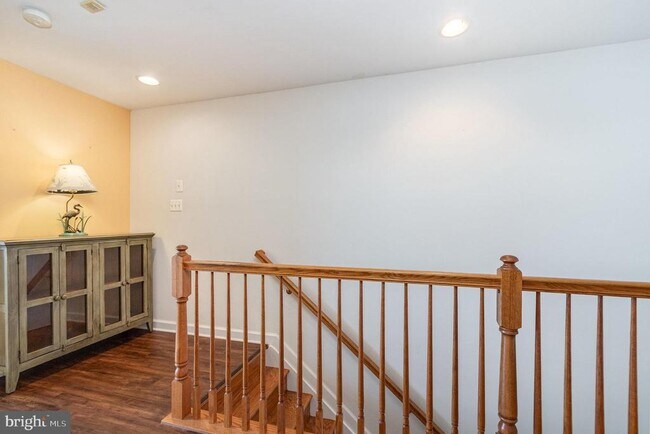 Building Photo - 39 Owens Landing Ct