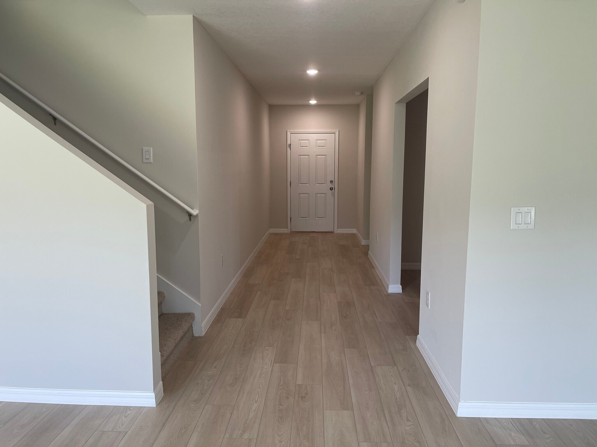 Building Photo - 14773 Summer Branch Dr