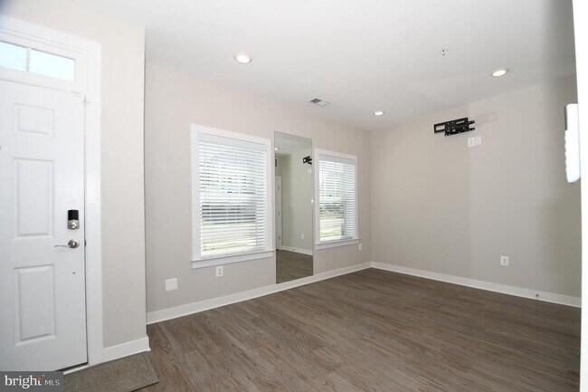 Building Photo - 8508 Randell Rdg Rd