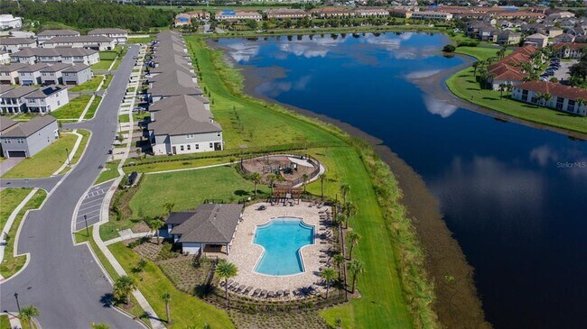 Building Photo - 15097 Willow Arbor Cir