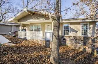 Building Photo - 11 Bromwich Ln