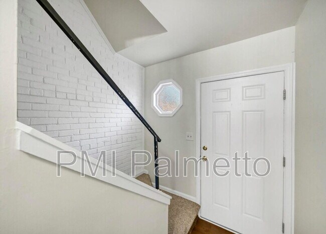 Building Photo - 227 S Marion St
