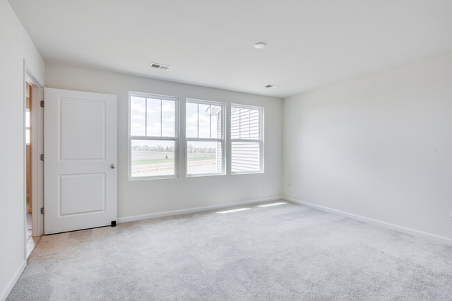 Building Photo - 2287 Ryegrass Ln