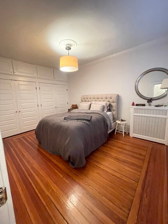 Building Photo - 146 Charles St