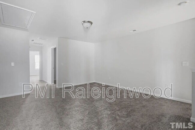 Building Photo - 1195 Chestnut Bluff Run