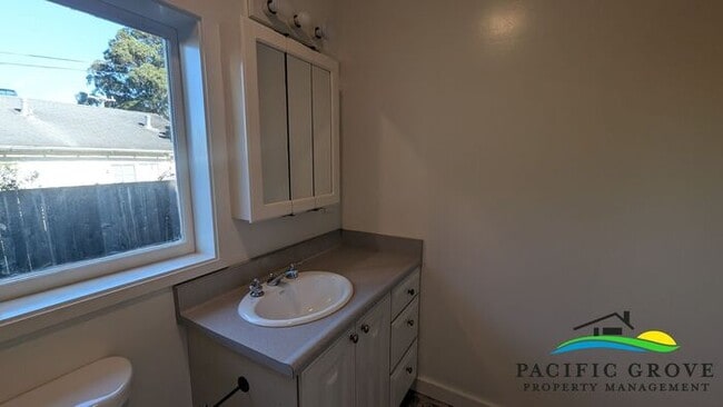 Building Photo - Warm & Welcoming 3-Bed Cottage with Character on 17-Mile Drive