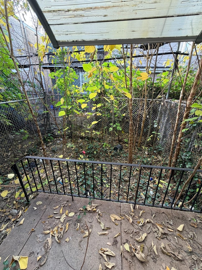 Building Photo - 134 N Lindenwood St