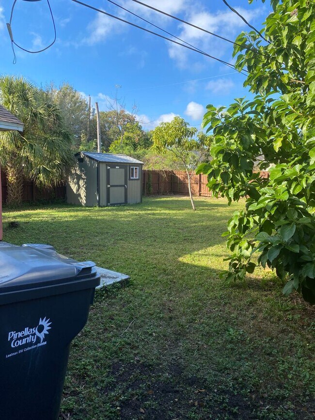 Building Photo - 2 Bedroom house for rent - Move in now - n...