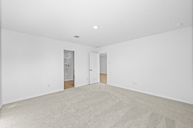 Building Photo - 3033 Dawn Sound Dr