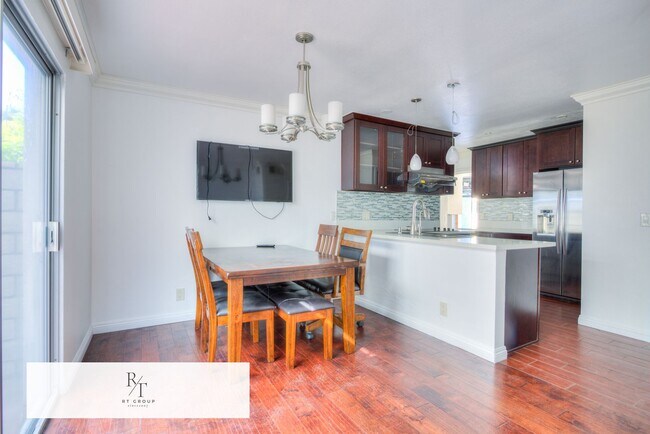 Building Photo - Arcadia School District | Quiet 4-Unit Community