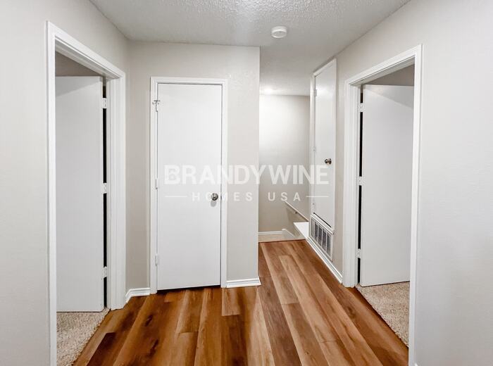 Building Photo - 910 Gable Ave