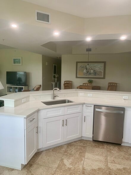 Building Photo - 3950 Loblolly Bay Dr