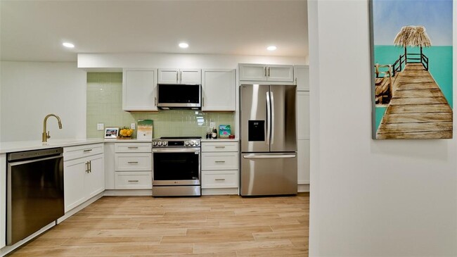 Building Photo - 4216 La Costa Cove