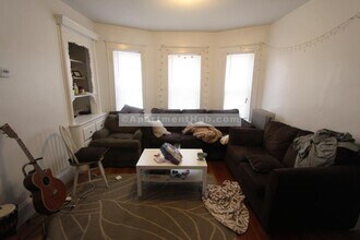 Building Photo - 4.0 bedroom in Cambridge Massachusetts 02140