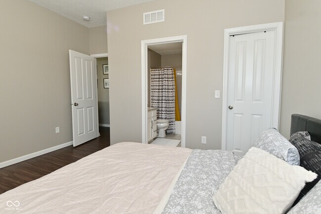 Building Photo - 16492 Wilsons Farm Dr