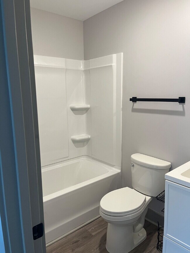 Building Photo - 2922 Painted Pony Dr