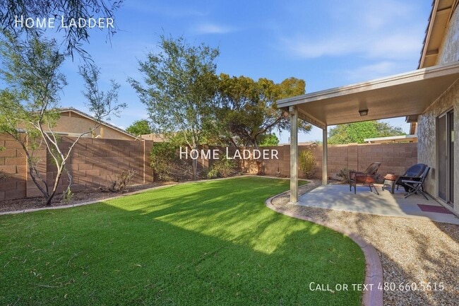 Building Photo - 44760 W Paitilla Ln