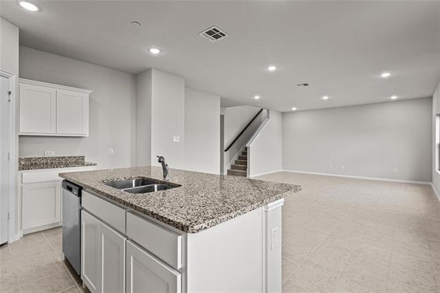 Building Photo - 548 Hickory Rdg Dr