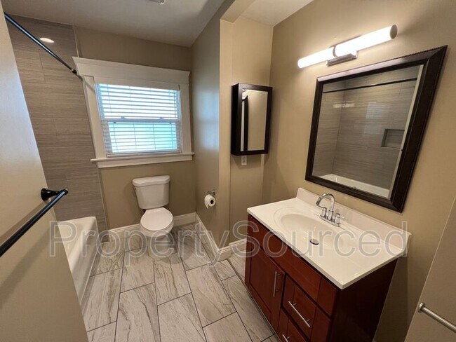 Building Photo - 151 Berverdor Ave