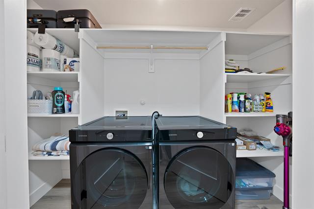 Building Photo - 4114 Delano Pl