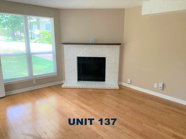 Building Photo - 137 Colemont Dr