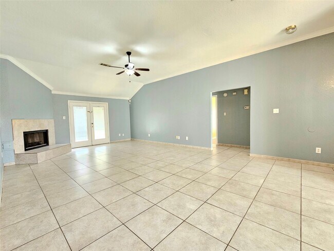 Building Photo - 20170 Southern Colony Ct