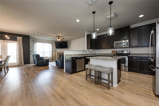 Building Photo - 1627 Kawati Way