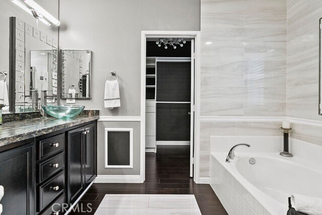 Building Photo - 149 Lockford
