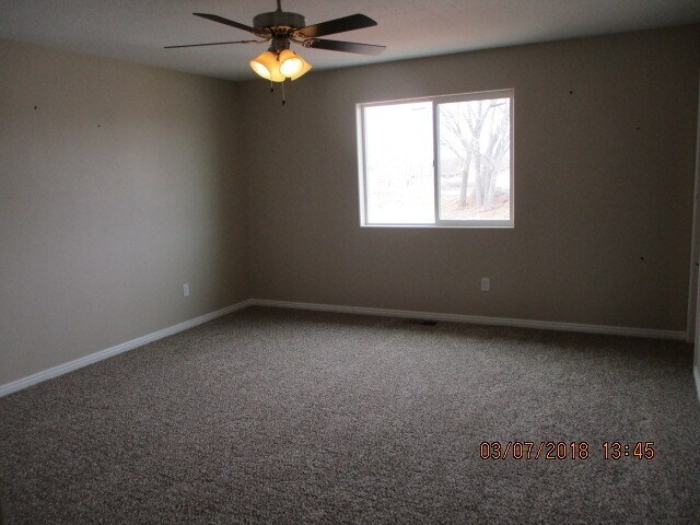 Building Photo - **Move-In Discount!** 3 Bedroom 2.5 - Twin Home in Gemini Meadows