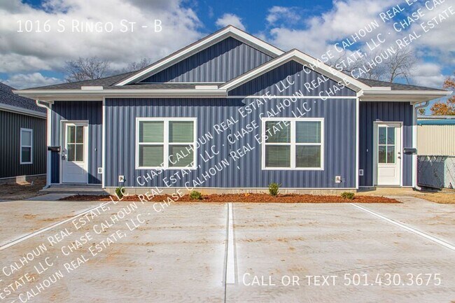 Building Photo - 1016 S Ringo St