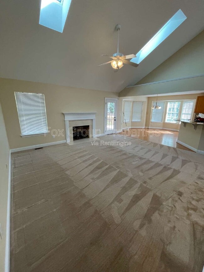 Building Photo - 20329 Berry Cir