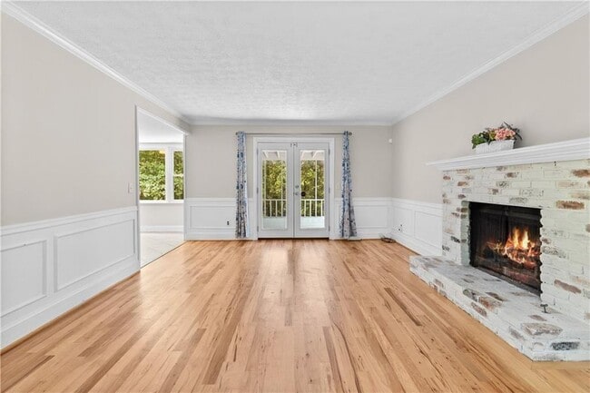 Building Photo - 1428 Brookcliff Dr