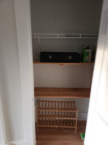 Building Photo - 90 Depot St