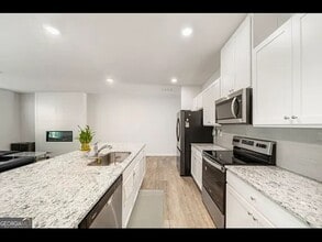 Building Photo - 5304 Melbourne Ln