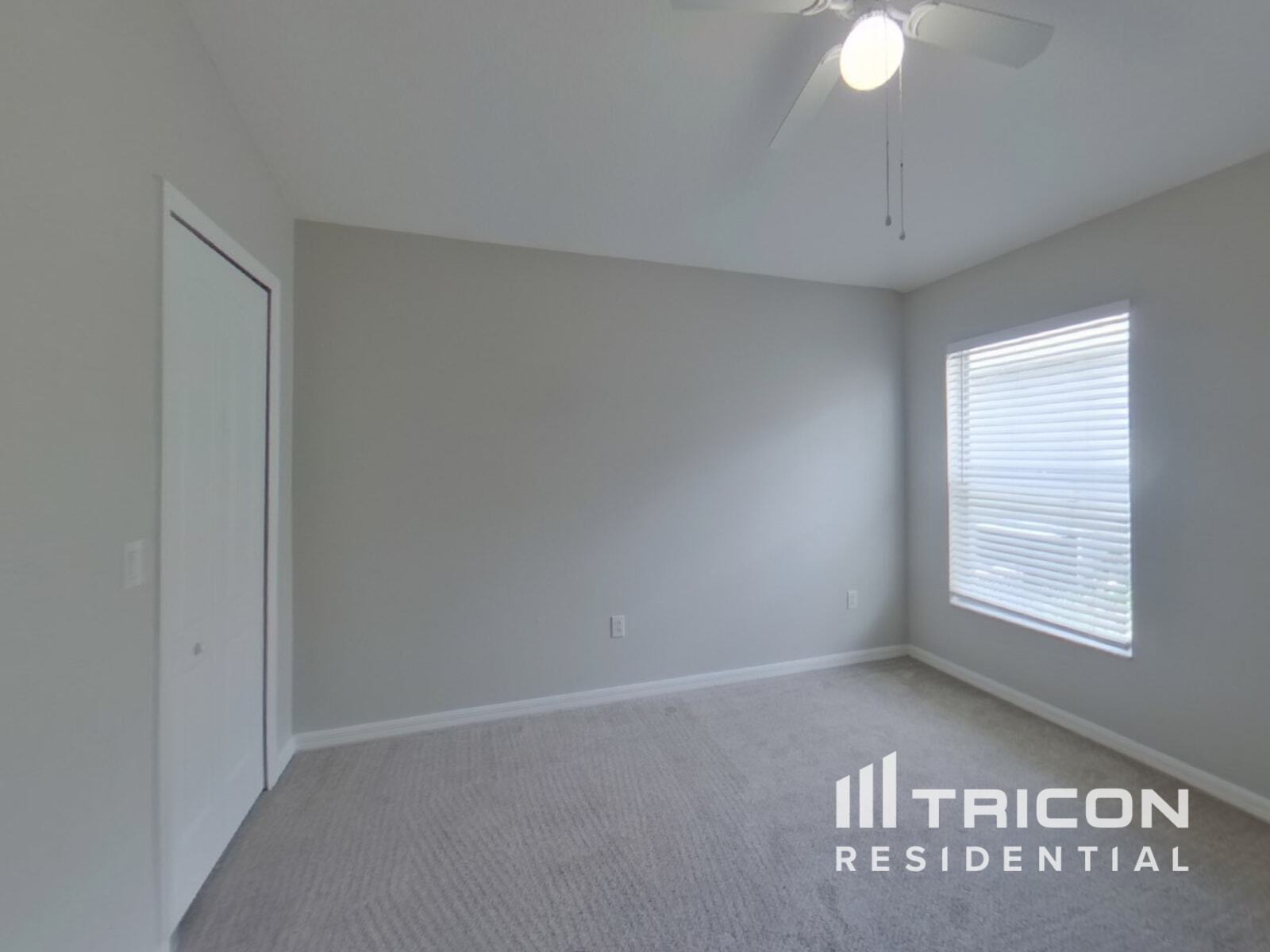 Building Photo - 10435 Blackmore Dr