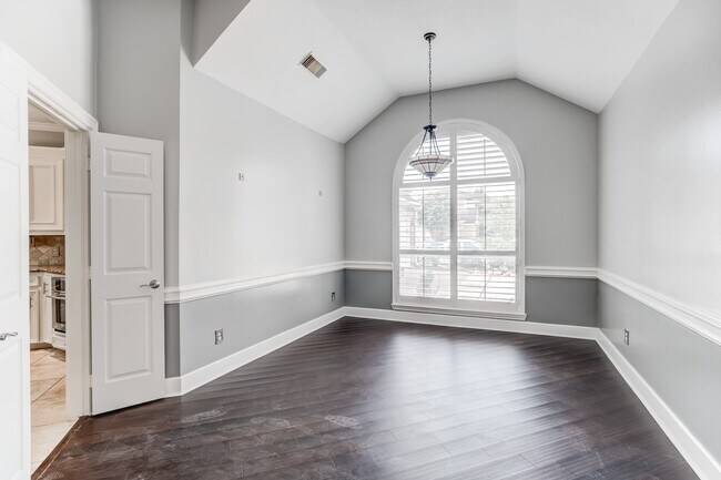 Building Photo - 11618 Snowmass Dr
