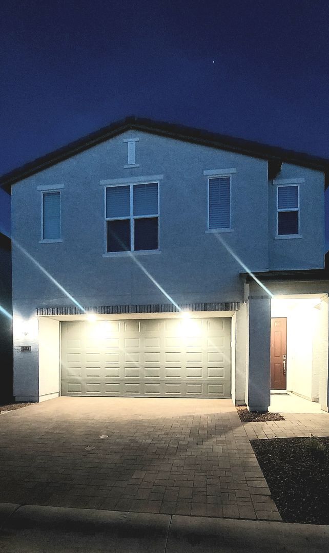 Building Photo - *BRAND NEW HOME* IN A BEAUTIFUL LUXURY COMMUNITY