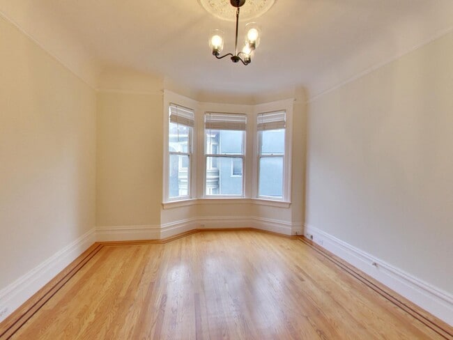 Building Photo - 617 Natoma St
